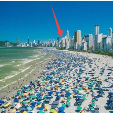 Apartamento Vista Mar - Pe Na Areia Balneário Camboriú Buitenkant foto
