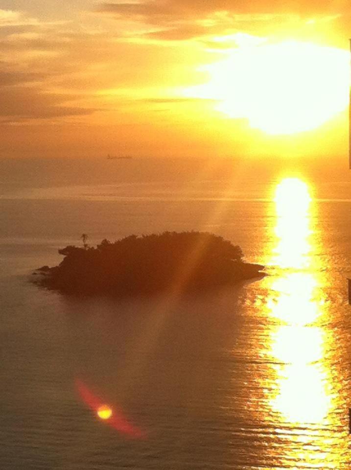 Apartamento Vista Mar - Pe Na Areia Balneário Camboriú Buitenkant foto